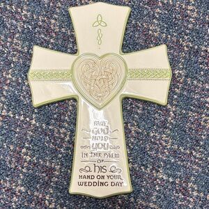 Grasslands Road ceramic Celtic wedding cross with an Irish blessing for wedding